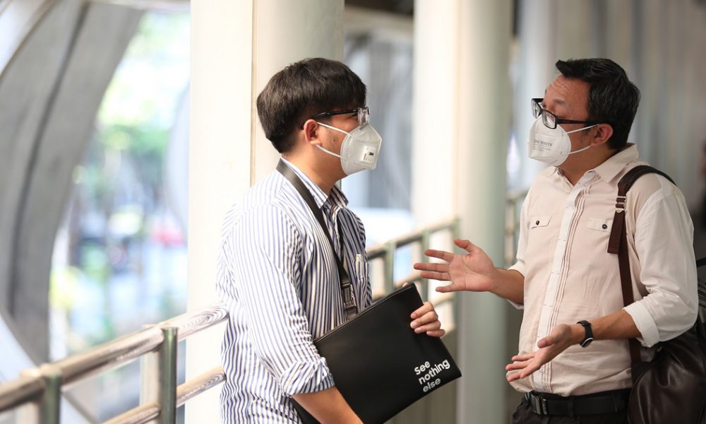 wearing pm 2.5 N95 mask