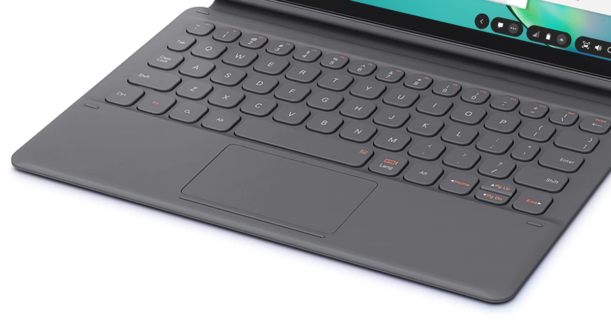 Smart Keyboard with TrackPad