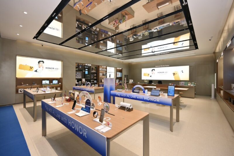 HONOR Alpha Store